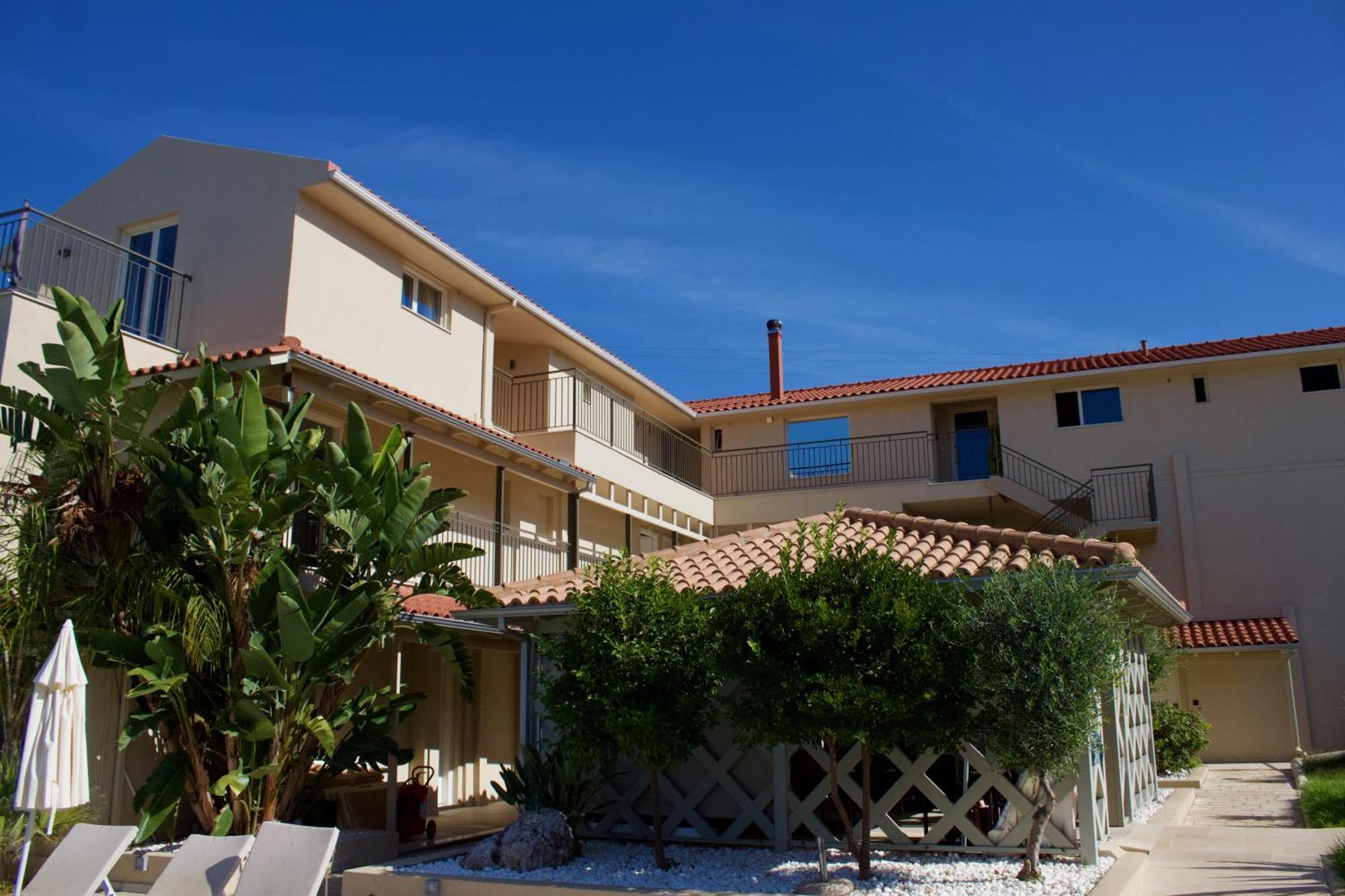 Makris Yialos Apartments Ласси Экстерьер фото