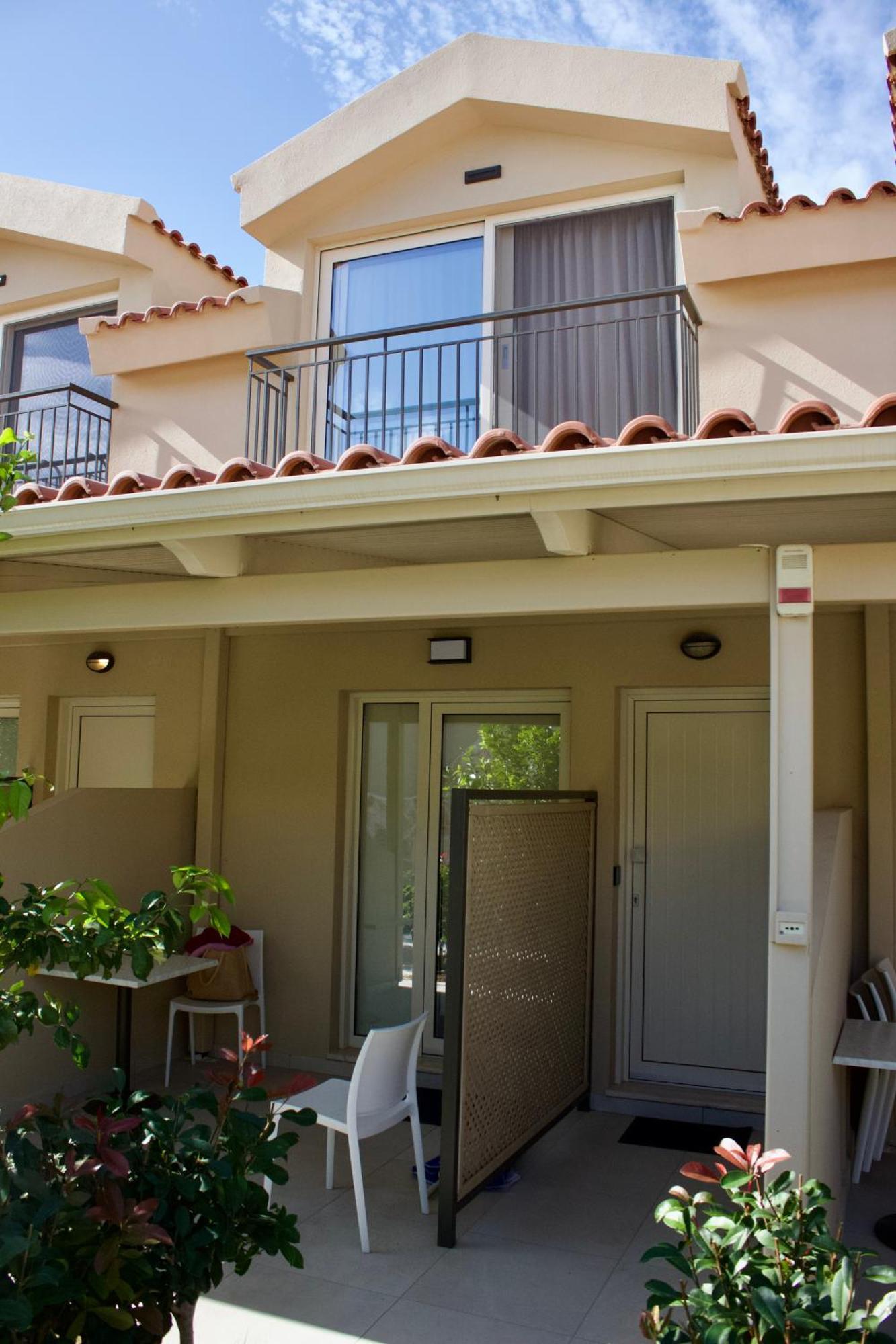 Makris Yialos Apartments Ласси Экстерьер фото